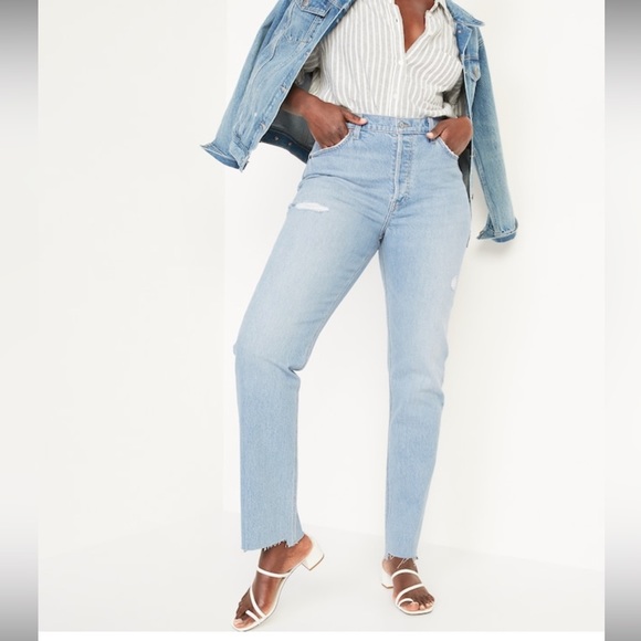 Old Navy Slouchy Straight Light Wash Frayed Jeans Size 14 Tall - Picture 1 of 14